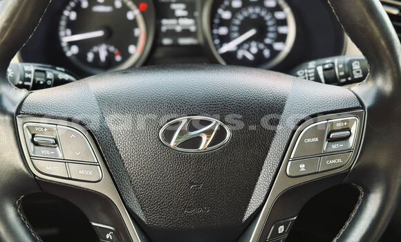 Dieundeu Imported Hyundai Santa Fe Black Auto in Dakar in Dakar Dieundeu Imported Hyundai Santa Fe Black Auto in Dakar in Dakar