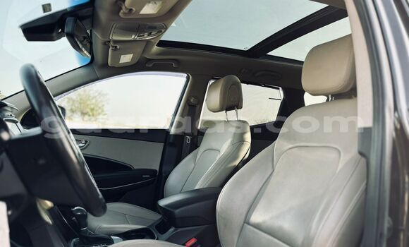 Dieundeu Imported Hyundai Santa Fe Black Auto in Dakar in Dakar Dieundeu Imported Hyundai Santa Fe Black Auto in Dakar in Dakar