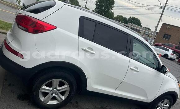 Acheter Import Voiture Kia Sportage Blanc à Dakar, Dakar Acheter Import Voiture Kia Sportage Blanc à Dakar, Dakar