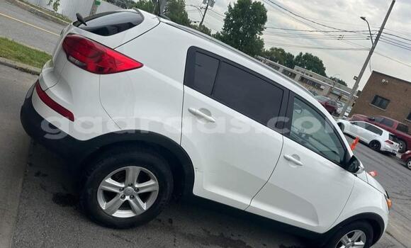 Acheter Import Voiture Kia Sportage Blanc à Dakar, Dakar Acheter Import Voiture Kia Sportage Blanc à Dakar, Dakar