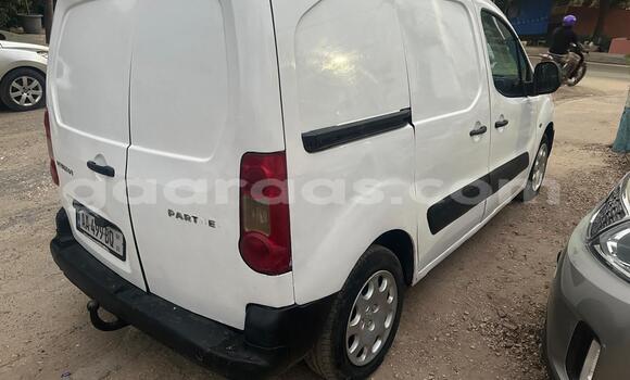Acheter Occasion Voiture Peugeot Partner Blanc à Dakar, Dakar Acheter Occasion Voiture Peugeot Partner Blanc à Dakar, Dakar
