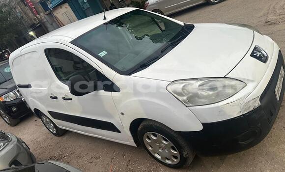 Acheter Occasion Voiture Peugeot Partner Blanc à Dakar, Dakar Acheter Occasion Voiture Peugeot Partner Blanc à Dakar, Dakar