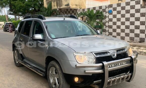 Dieundeu Occasion Renault Duster Beige Auto in Dakar in Dakar Dieundeu Occasion Renault Duster Beige Auto in Dakar in Dakar