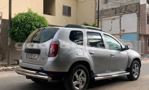 Dieundeu Occasion Renault Duster Beige Auto in Dakar in Dakar Dieundeu Occasion Renault Duster Beige Auto in Dakar in Dakar