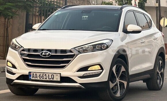 Acheter Occasion Voiture Hyundai Tucson Blanc à Dakar, Dakar Acheter Occasion Voiture Hyundai Tucson Blanc à Dakar, Dakar