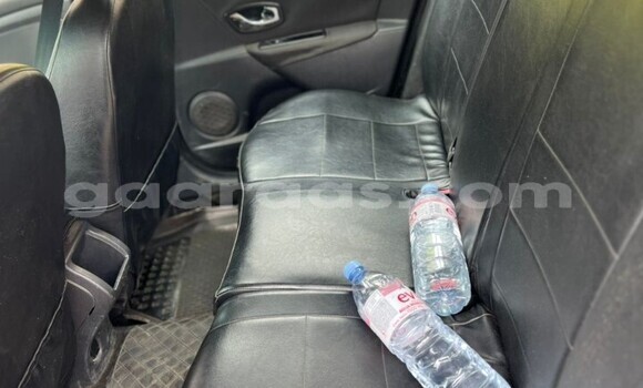 Dieundeu Occasion Renault Megane Black Auto in Dakar in Dakar Dieundeu Occasion Renault Megane Black Auto in Dakar in Dakar