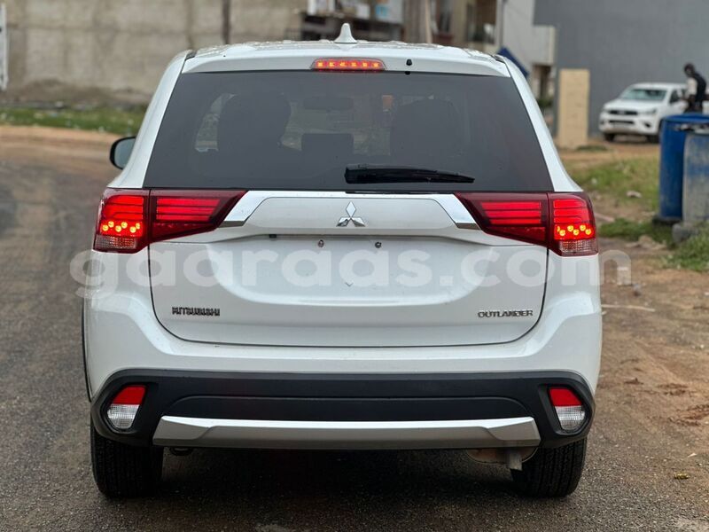 Big with watermark mitsubishi outlander dakar dakar 24076