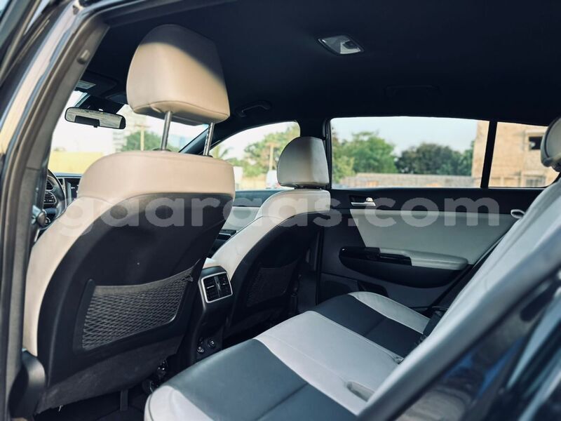 Big with watermark kia sportage dakar dakar 24090