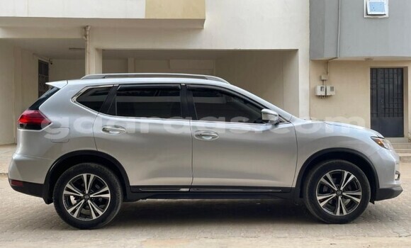 Acheter Occasion Voiture Nissan Rogue Gris à Dakar, Dakar Acheter Occasion Voiture Nissan Rogue Gris à Dakar, Dakar
