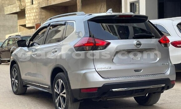 Acheter Occasion Voiture Nissan Rogue Gris à Dakar, Dakar Acheter Occasion Voiture Nissan Rogue Gris à Dakar, Dakar