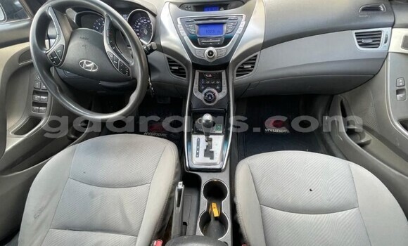 Buy Used Hyundai Elantra Other Car in Dakar in Dakar Buy Used Hyundai Elantra Other Car in Dakar in Dakar