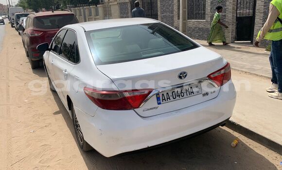 Dieundeu Occasion Toyota Camry White Auto in Dakar in Dakar Dieundeu Occasion Toyota Camry White Auto in Dakar in Dakar