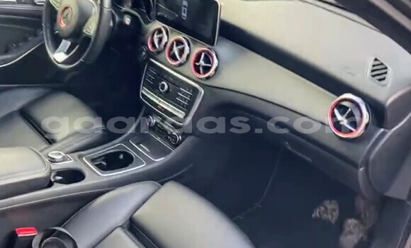 Dieundeu Occasion Mercedes‒Benz GLA-klasse Silver Auto in Dakar in Dakar Dieundeu Occasion Mercedes‒Benz GLA-klasse Silver Auto in Dakar in Dakar