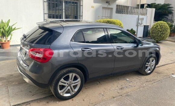 Dieundeu Occasion Mercedes‒Benz GLA-klasse Silver Auto in Dakar in Dakar Dieundeu Occasion Mercedes‒Benz GLA-klasse Silver Auto in Dakar in Dakar