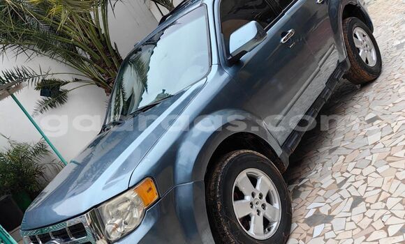 Acheter Occasion Voiture Ford Escape Bleu à Dakar, Dakar Acheter Occasion Voiture Ford Escape Bleu à Dakar, Dakar