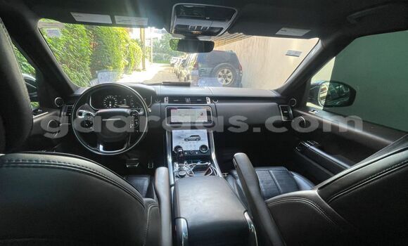 Dieundeu Occasion Range Rover Range Rover Black Auto in Dakar in Dakar Dieundeu Occasion Range Rover Range Rover Black Auto in Dakar in Dakar