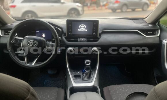 Buy New Toyota RAV4 White Car in Dakar in Dakar Buy New Toyota RAV4 White Car in Dakar in Dakar