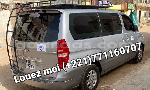 Buy Used Hyundai Starex Silver Car in Dakar in Dakar Buy Used Hyundai Starex Silver Car in Dakar in Dakar
