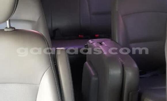 Buy Used Hyundai Starex Silver Car in Dakar in Dakar Buy Used Hyundai Starex Silver Car in Dakar in Dakar