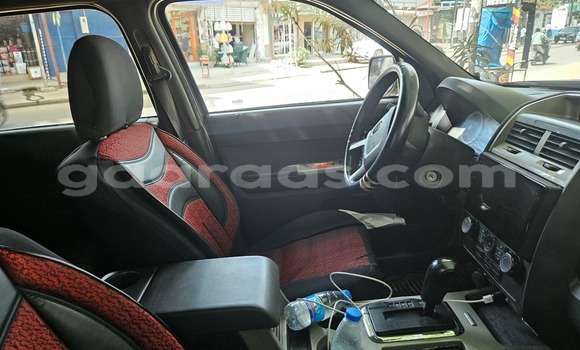 Dieundeu Occasion Ford Escape Black Auto in Dakar in Dakar Dieundeu Occasion Ford Escape Black Auto in Dakar in Dakar