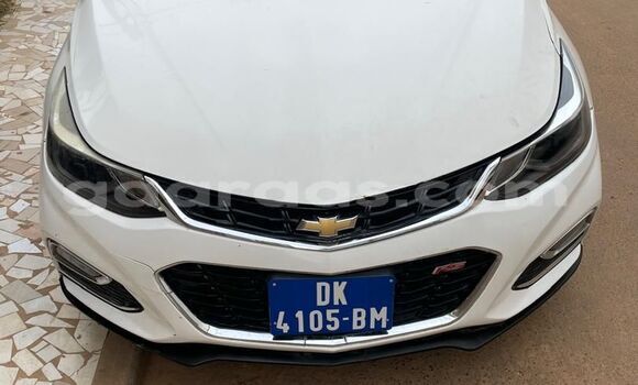 Buy Used Chevrolet Cruze White Car in Dakar in Dakar Buy Used Chevrolet Cruze White Car in Dakar in Dakar