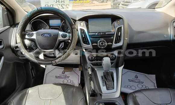 Dieundeu Occasion Ford Escape Beige Auto in Dakar in Dakar Dieundeu Occasion Ford Escape Beige Auto in Dakar in Dakar