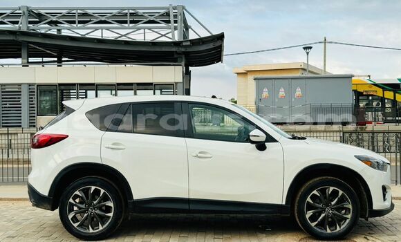 Acheter Neuf Voiture Mazda CX-5 Blanc à Dakar, Dakar Acheter Neuf Voiture Mazda CX-5 Blanc à Dakar, Dakar