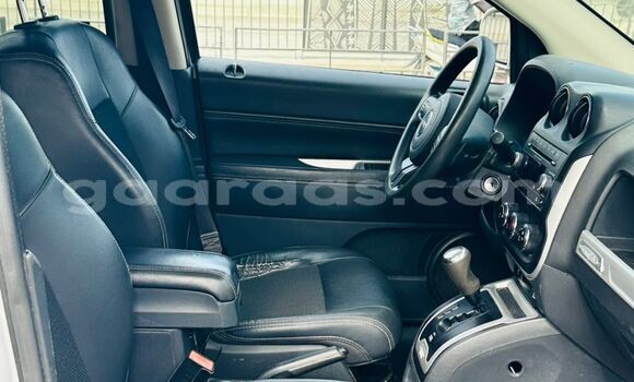 Dieundeu Occasion Jeep Compass White Auto in Dakar in Dakar Dieundeu Occasion Jeep Compass White Auto in Dakar in Dakar