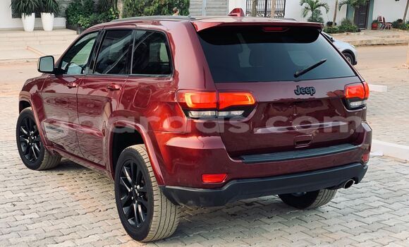Dieundeu Imported Jeep Grand Cherokee Red Auto in Dakar in Dakar Dieundeu Imported Jeep Grand Cherokee Red Auto in Dakar in Dakar