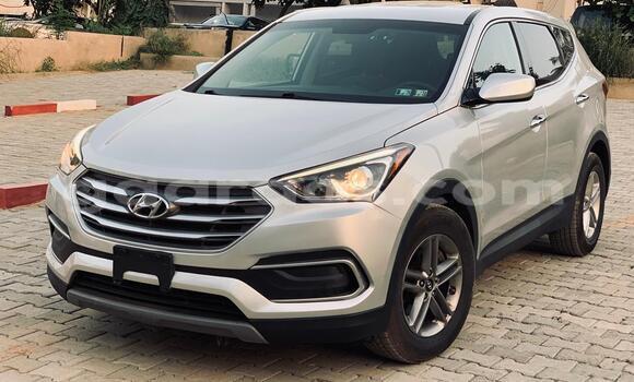 Buy Import Hyundai Santa Fe Silver Car in Dakar in Dakar Buy Import Hyundai Santa Fe Silver Car in Dakar in Dakar