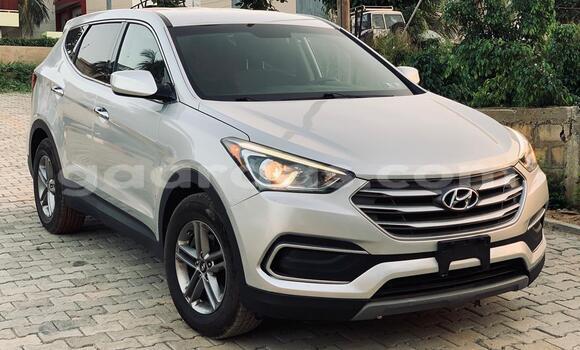 Buy Import Hyundai Santa Fe Silver Car in Dakar in Dakar Buy Import Hyundai Santa Fe Silver Car in Dakar in Dakar