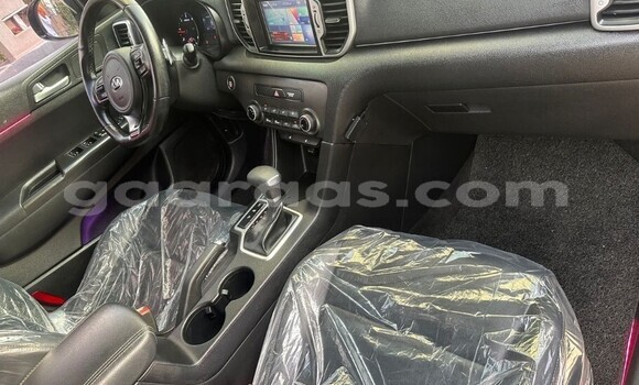 Buy Used Kia Sportage White Car in Dakar in Dakar Buy Used Kia Sportage White Car in Dakar in Dakar