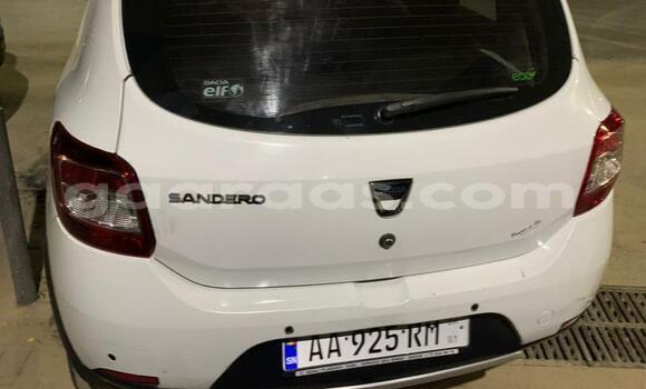 Dieundeu Occasion Dacia Sandero White Auto in Dakar in Dakar Dieundeu Occasion Dacia Sandero White Auto in Dakar in Dakar