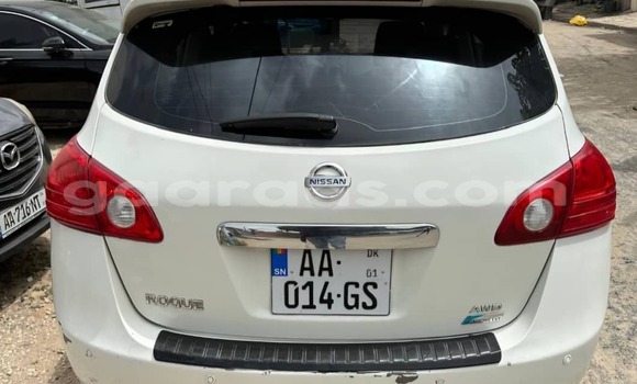 Dieundeu Occasion Nissan Rogue White Auto in Dakar in Dakar Dieundeu Occasion Nissan Rogue White Auto in Dakar in Dakar