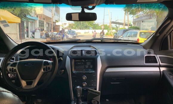 Acheter Occasion Voiture Ford Explorer Blanc à Dakar, Dakar Acheter Occasion Voiture Ford Explorer Blanc à Dakar, Dakar