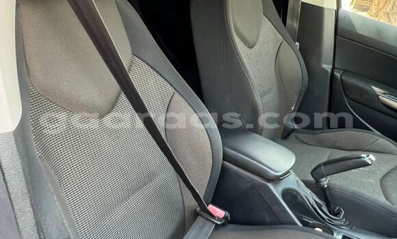 Dieundeu Occasion Peugeot 308 Silver Auto in Dakar in Dakar Dieundeu Occasion Peugeot 308 Silver Auto in Dakar in Dakar