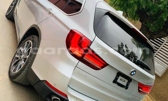 Dieundeu Occasion BMW X5 Silver Auto in Dakar in Dakar Dieundeu Occasion BMW X5 Silver Auto in Dakar in Dakar