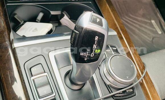 Dieundeu Occasion BMW X5 Silver Auto in Dakar in Dakar Dieundeu Occasion BMW X5 Silver Auto in Dakar in Dakar