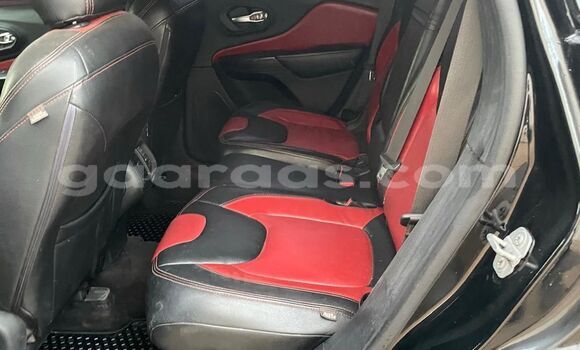 Buy Used Jeep Cherokee Black Car in Dakar in Dakar Buy Used Jeep Cherokee Black Car in Dakar in Dakar