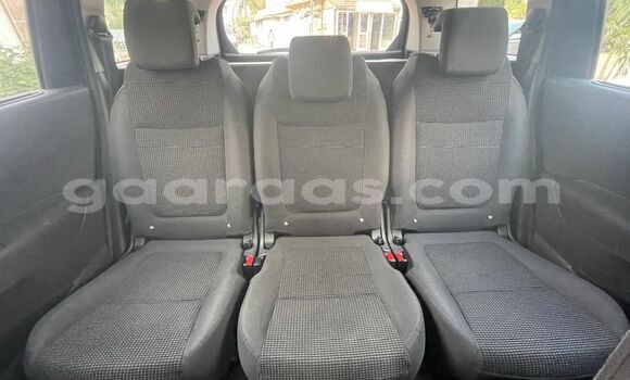 Buy Used Peugeot 5008 Black Car in Dakar in Dakar Buy Used Peugeot 5008 Black Car in Dakar in Dakar