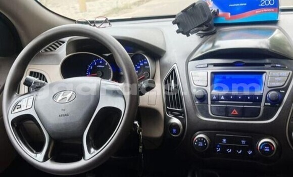 Acheter Occasion Voiture Hyundai Tucson Blanc à Dakar, Dakar Acheter Occasion Voiture Hyundai Tucson Blanc à Dakar, Dakar