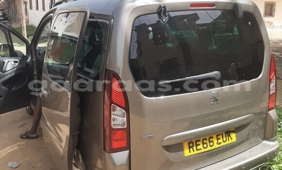 Dieundeu Occasion Peugeot Partner Other Auto in Dakar in Dakar Dieundeu Occasion Peugeot Partner Other Auto in Dakar in Dakar