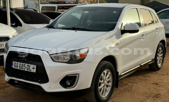 Buy Used Mitsubishi RVR White Car in Dakar in Dakar Buy Used Mitsubishi RVR White Car in Dakar in Dakar