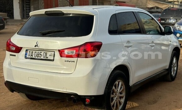 Buy Used Mitsubishi RVR White Car in Dakar in Dakar Buy Used Mitsubishi RVR White Car in Dakar in Dakar