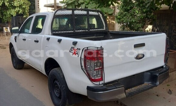 Acheter Occasion Voiture Ford Ranger Blanc à Dakar, Dakar Acheter Occasion Voiture Ford Ranger Blanc à Dakar, Dakar