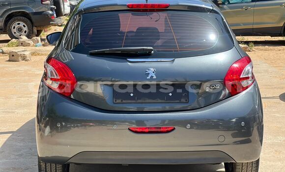 Dieundeu Occasion Peugeot 208 Beige Auto in Dakar in Dakar Dieundeu Occasion Peugeot 208 Beige Auto in Dakar in Dakar