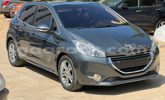 Dieundeu Occasion Peugeot 208 Beige Auto in Dakar in Dakar Dieundeu Occasion Peugeot 208 Beige Auto in Dakar in Dakar