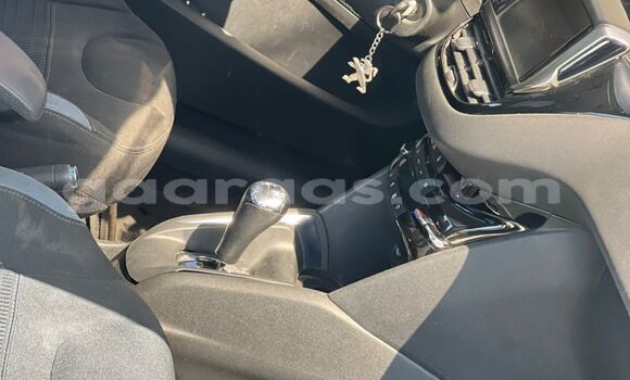 Dieundeu Occasion Peugeot 208 Beige Auto in Dakar in Dakar Dieundeu Occasion Peugeot 208 Beige Auto in Dakar in Dakar