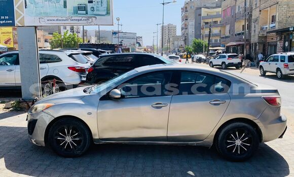 Dieundeu Occasion Mazda 3 Beige Auto in Dakar in Dakar Dieundeu Occasion Mazda 3 Beige Auto in Dakar in Dakar