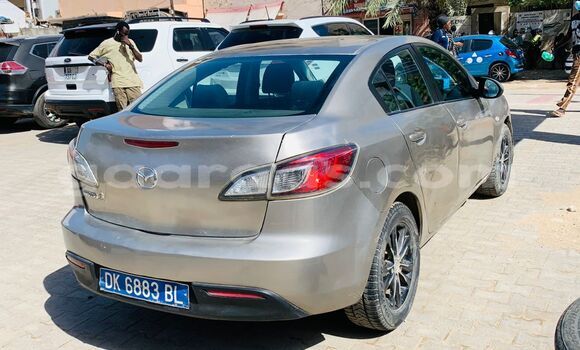 Dieundeu Occasion Mazda 3 Beige Auto in Dakar in Dakar Dieundeu Occasion Mazda 3 Beige Auto in Dakar in Dakar